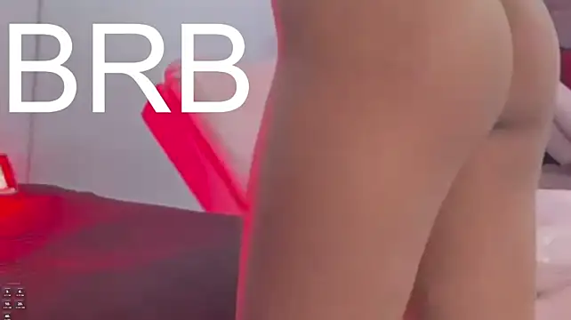 KiiaraaMoon stripchat live cam model