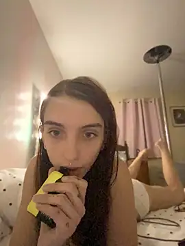 FromKatelyn stripchat live cam model