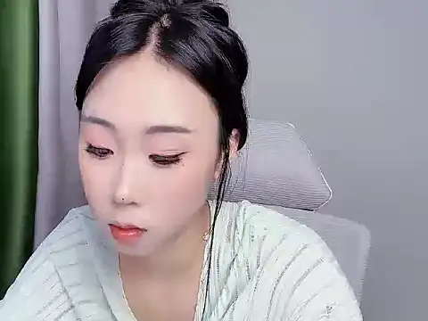 diudiu622 stripchat live cam model