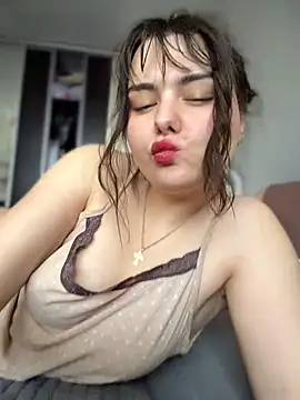 NikaMur stripchat live cam model