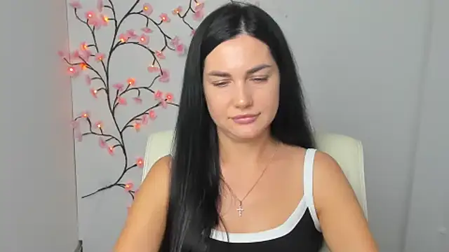 Lune_Moon stripchat live cam model