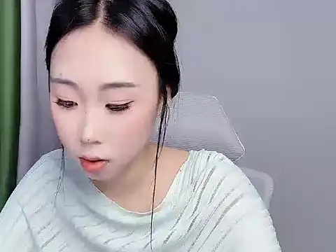 diudiu622 stripchat live cam model