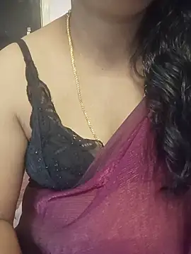 pooja__telugu__ stripchat live cam model