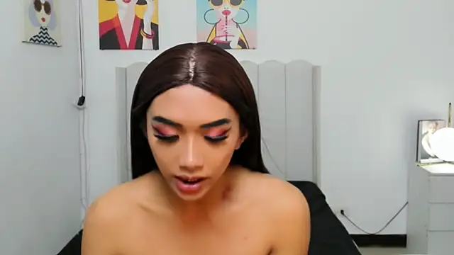 MirandaSterling stripchat live cam model