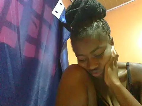 RUELOVE5 stripchat live cam model