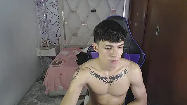Liom_Gym stripchat live cam model