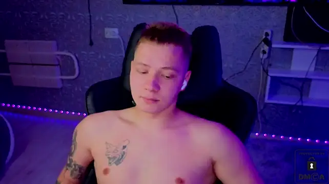 Karl_Night_ stripchat live cam model