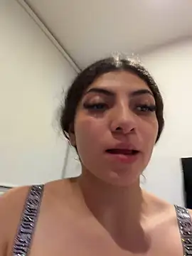 arieel__722 stripchat live cam model
