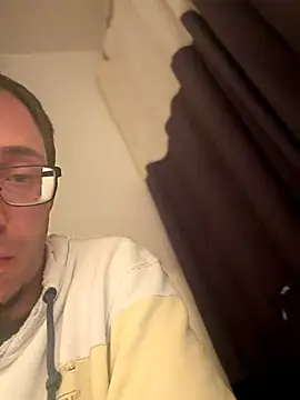 Ztarzaca stripchat live cam model