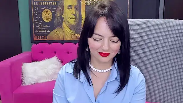 BellaRowan stripchat live cam model