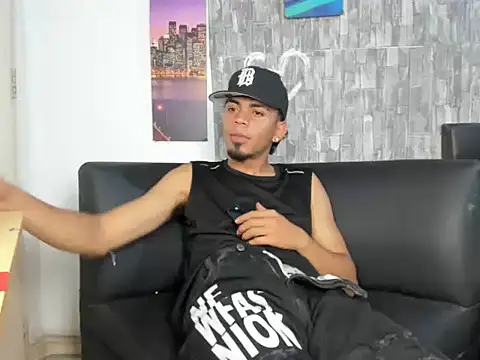 ragnarok_foz stripchat live cam model