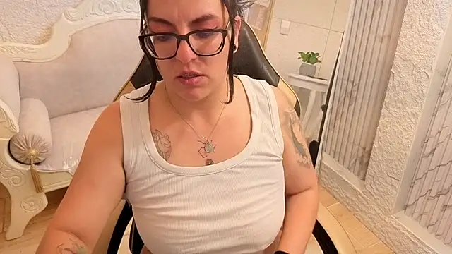 aria_cn stripchat live cam model
