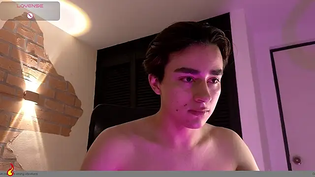 Connorr_01 stripchat live cam model