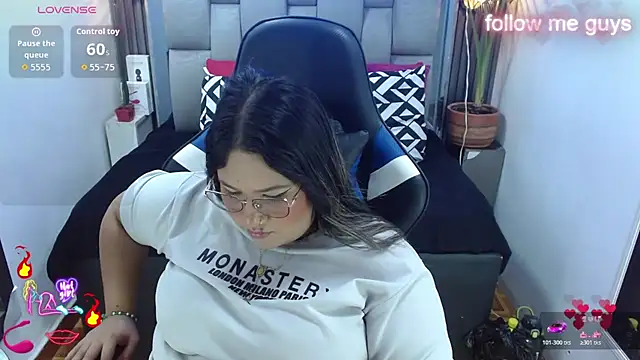 evelin_zaens stripchat live cam model