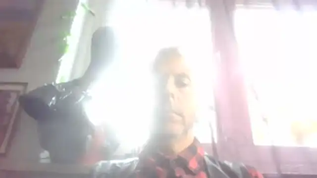 SHARPSkinhead stripchat live cam model