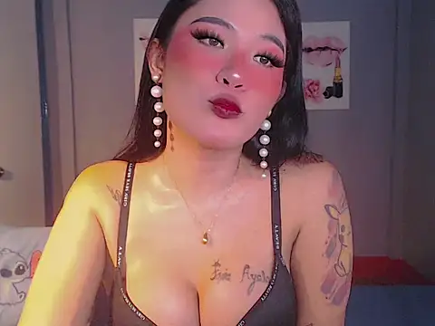 Sassylexie_lick69 stripchat live cam model