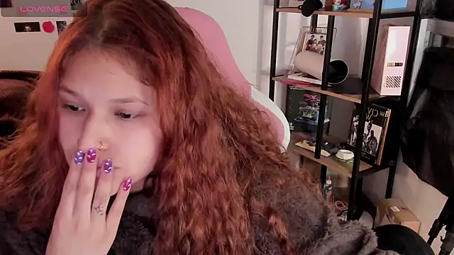 IamNikki stripchat live cam model