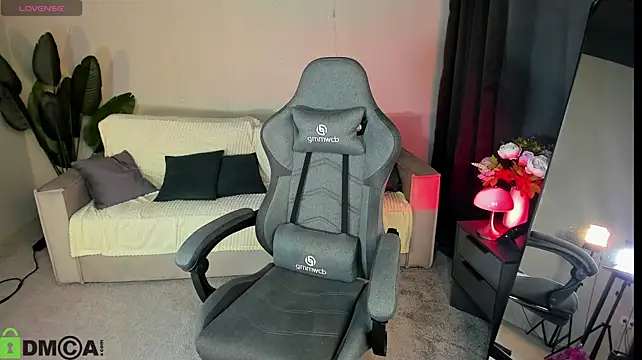 LaslyAngel stripchat live cam model