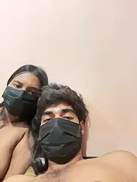 crazy_couple99 stripchat live cam model