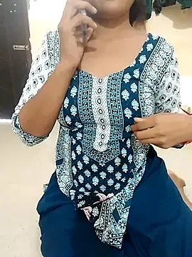 Your_Kavya8 stripchat live cam model