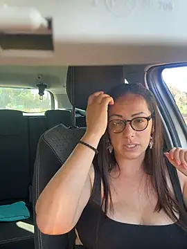 kymii stripchat live cam model