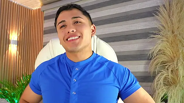 MatiasKorn stripchat live cam model