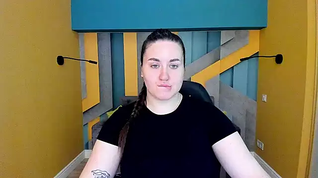 Roxie_Bradley stripchat live cam model