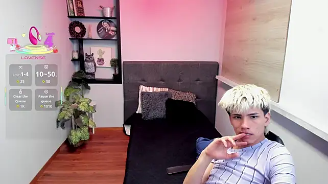 Stich_23 stripchat live cam model