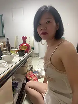 YoYo_6434 stripchat live cam model
