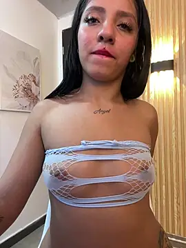 CarolaySweet stripchat live cam model