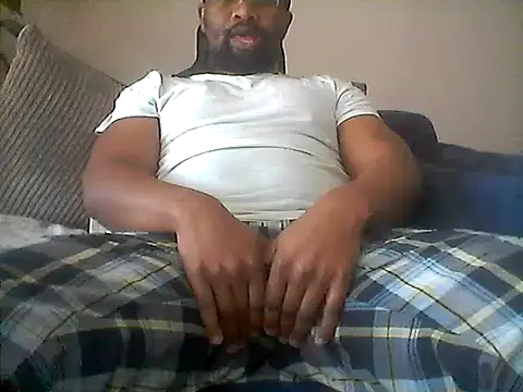 MarriedMan- stripchat live cam model