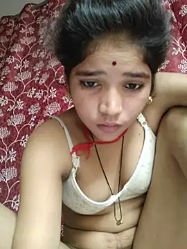 Mahek_-Love143 stripchat live cam model