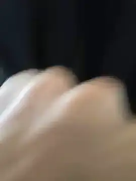 -_-YOUNG--DADDY-_- stripchat live cam model