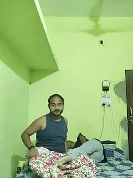 LostBedbug stripchat live cam model