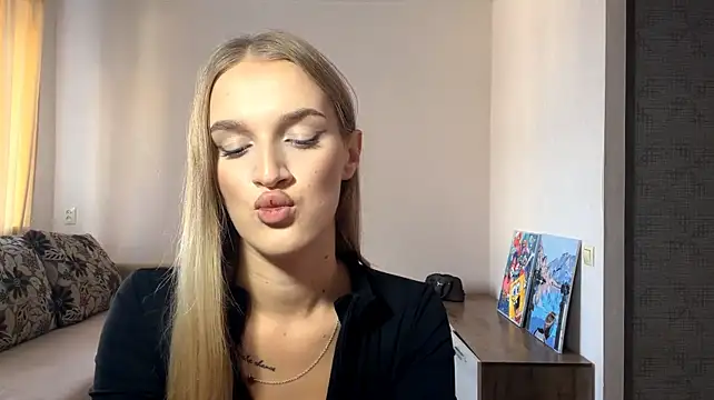 EthylBinker stripchat live cam model