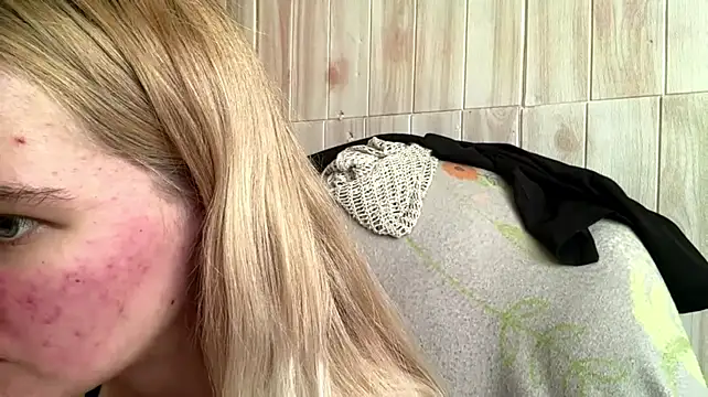 Malinwitch stripchat live cam model