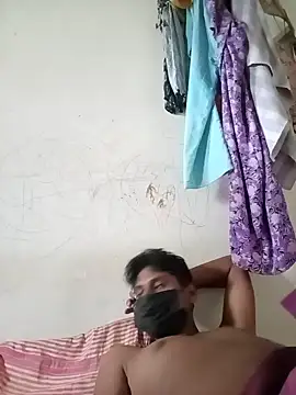 Prajakta123 stripchat live cam model
