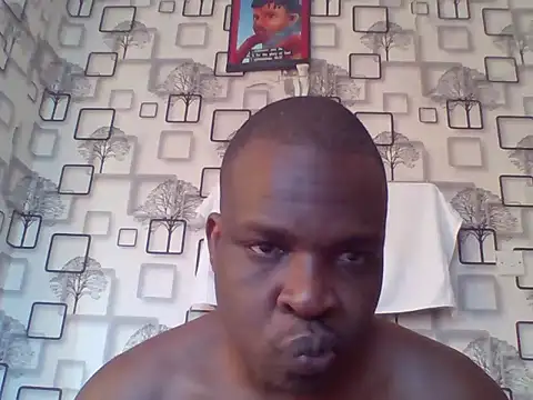 Chumba_001 stripchat live cam model