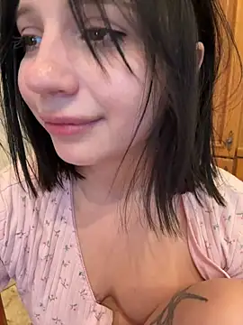 YourLittleDevil stripchat live cam model