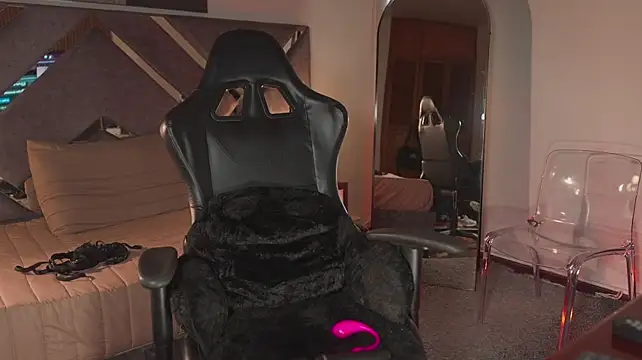 KateOwens stripchat live cam model