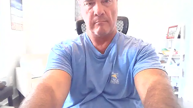 cyclone8888 stripchat live cam model