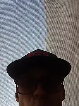 8uno stripchat live cam model