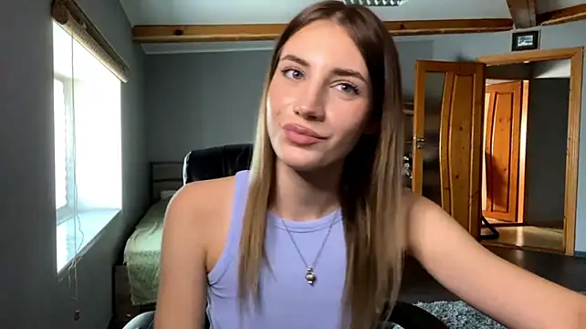 simmisweet stripchat live cam model