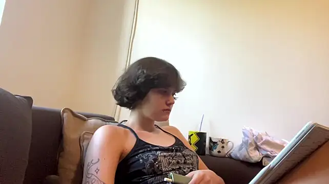HeyFriren stripchat live cam model
