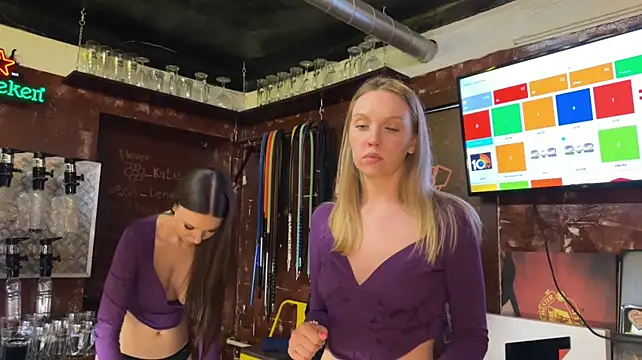dirtypub stripchat live cam model
