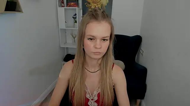 MidnighteAura stripchat live cam model