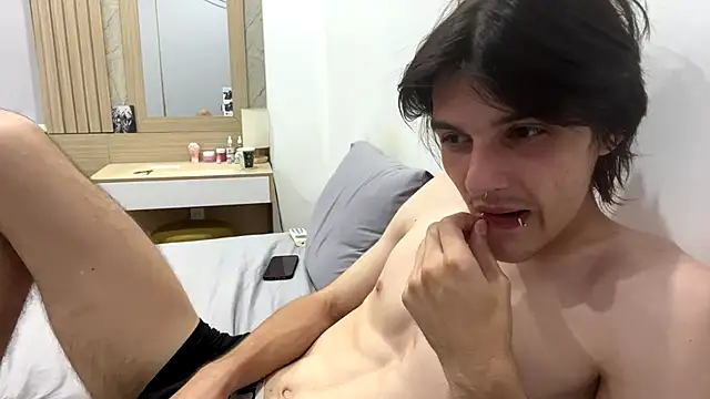 altycouple stripchat live cam model