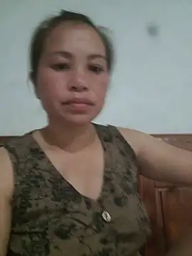 Yai_baby stripchat live cam model