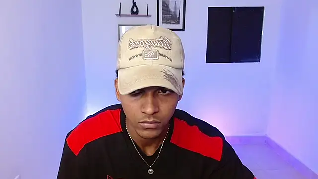 Jordan_z_ stripchat live cam model