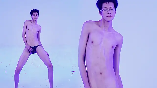 Exo-bigGG stripchat live cam model